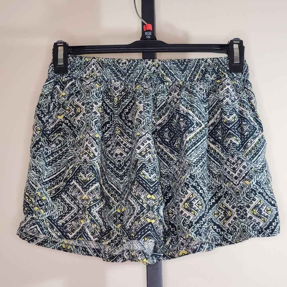 Mossimo Supply Co Pull On Shorts Small